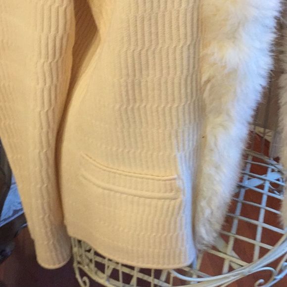 COPY - Escada Margaretha Lev Vintage Coat - Picture 5 of 8